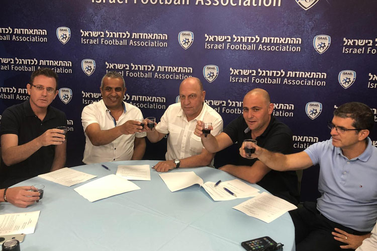 ההתאחדות לכדורגל וההסתדרות הלאומית חתמו לראשונה על הסכם קיבוצי לשופטים
